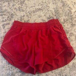 Lululemon Hotty hot shorts, low rise , 4 in